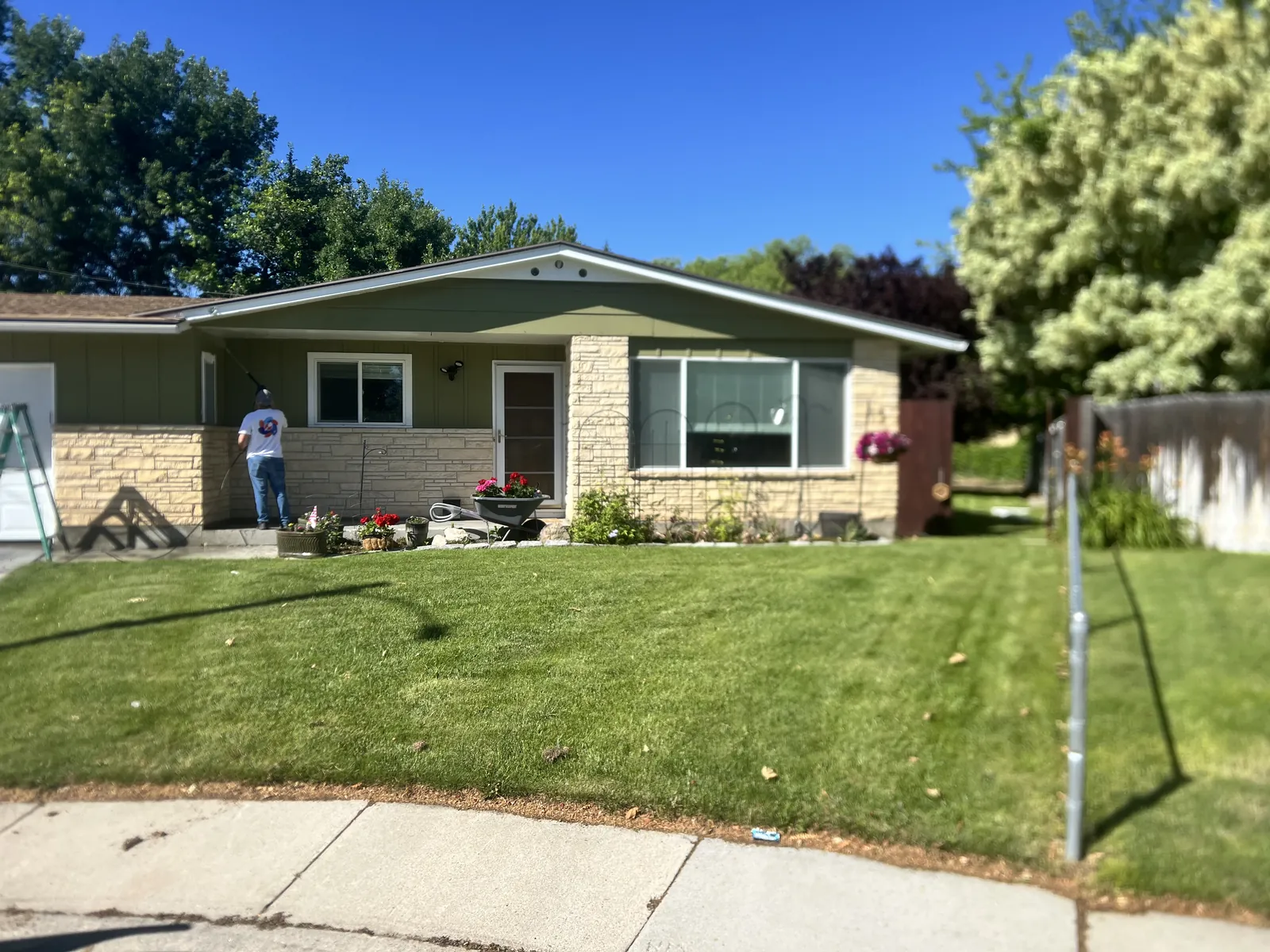 Ranch house before by Glenn Painting Co
