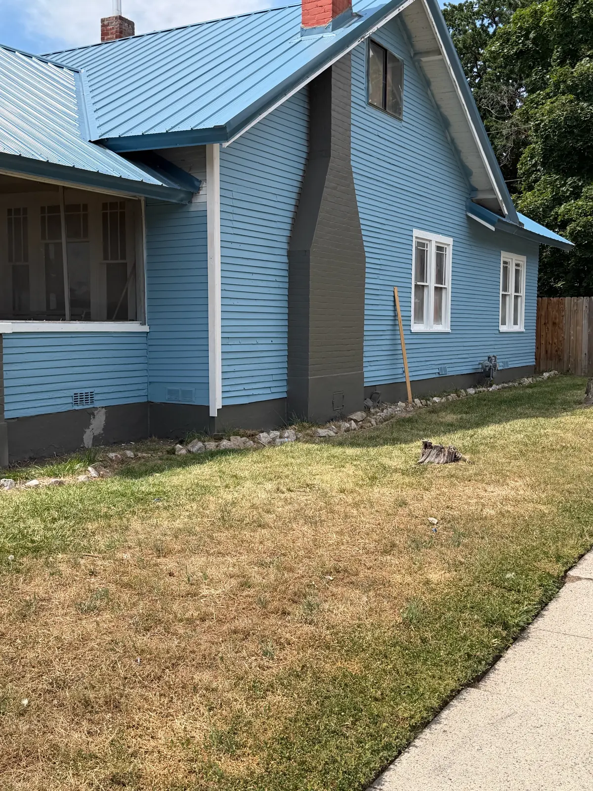 Bungalow repaint (after) in Weiser, ID by Glenn Painting Co